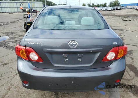 2010 Toyota Corolla Base z USA, uszkodzony, nr VIN 2T1BU4EE7AC486418